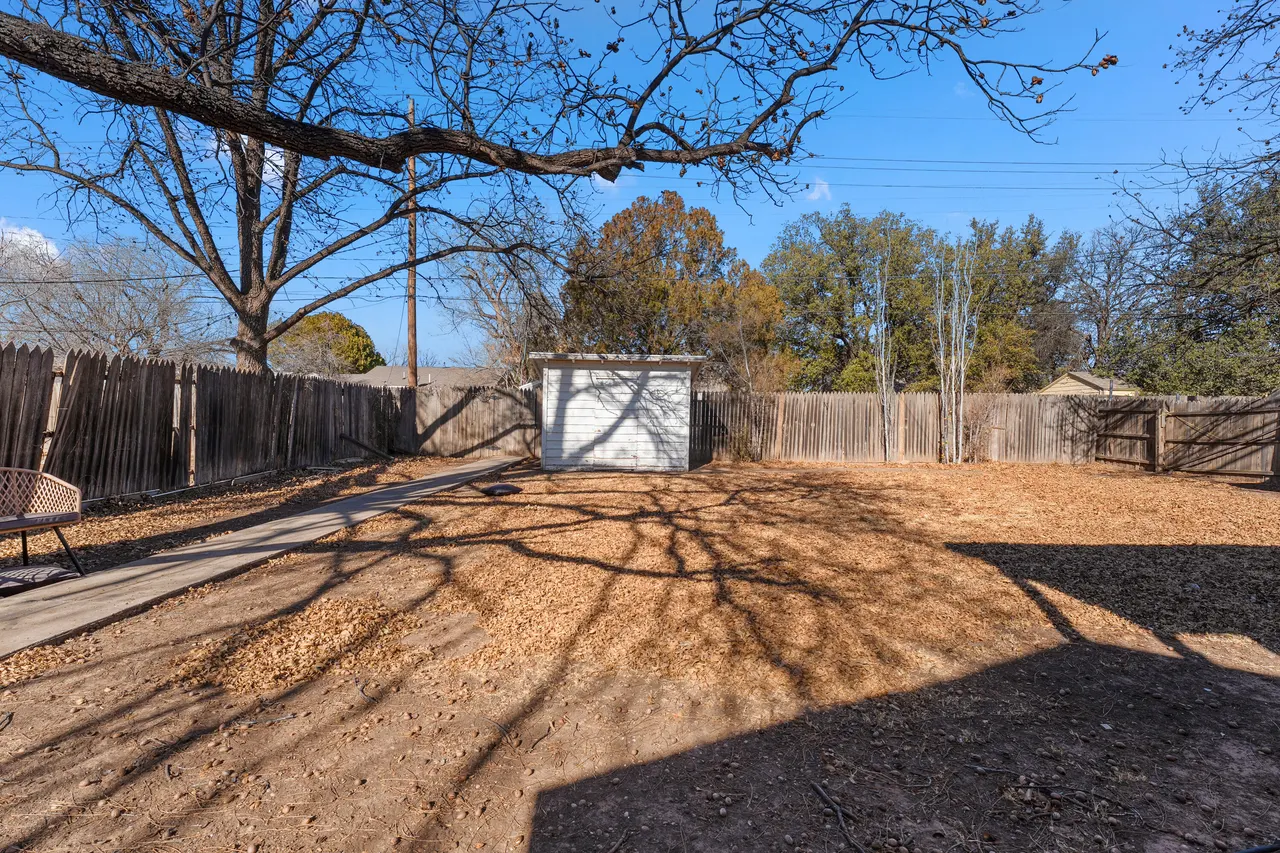 Photo 23 — 3504 25th Street, Lubbock, TX 79410