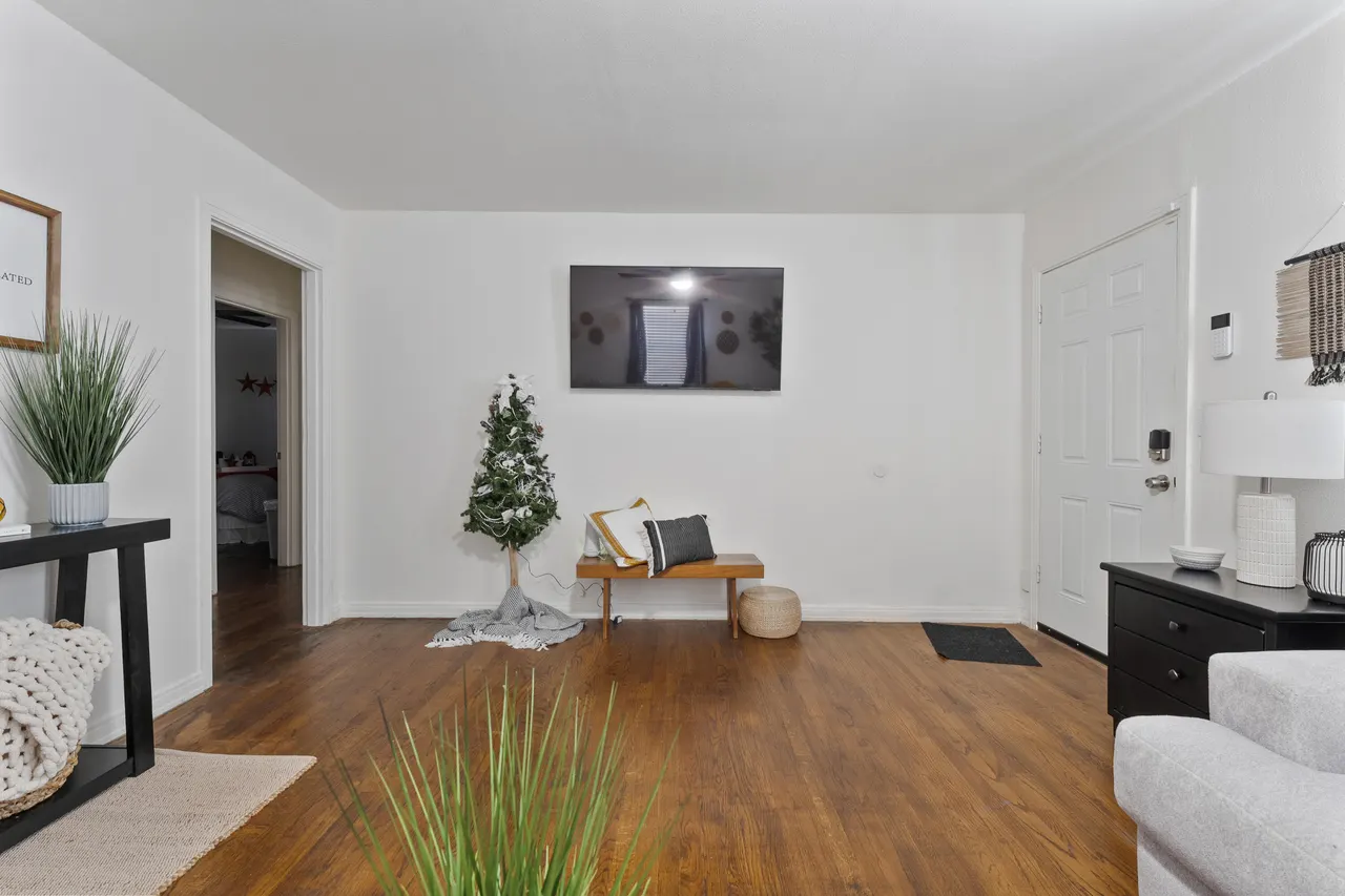 Photo 6 — 3504 25th Street, Lubbock, TX 79410