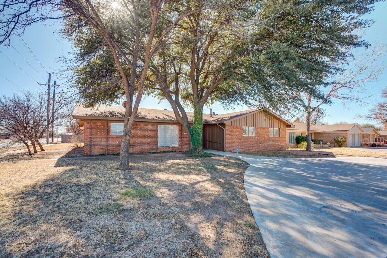 Photo 2 — 4401 55th Street, Lubbock, TX 79414