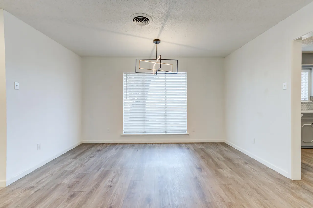 Photo 13 — 4401 55th Street, Lubbock, TX 79414