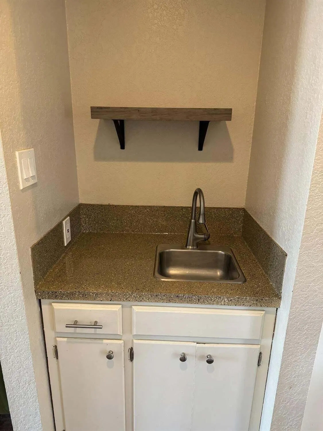 Photo 13 — 6027 13th Street, Lubbock, TX 79416