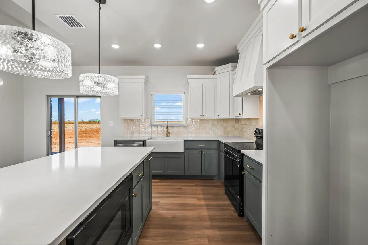 Photo 13 — 16110 N F M 179, Shallowater, TX 79363