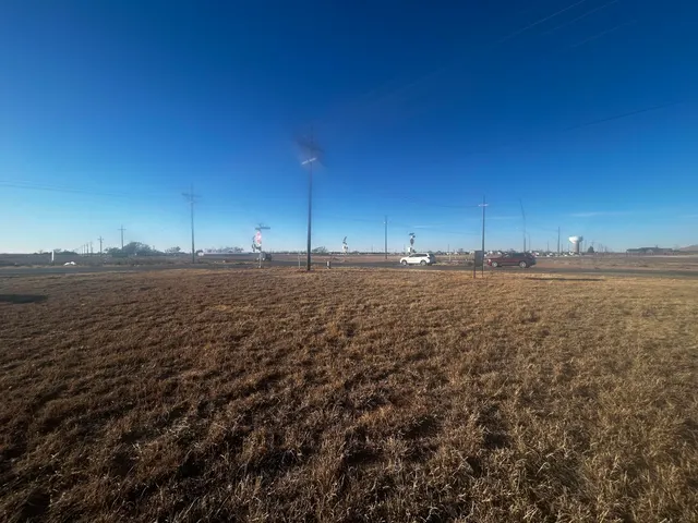 Photo 3 — 6415 114th Street, Lubbock, TX 79424