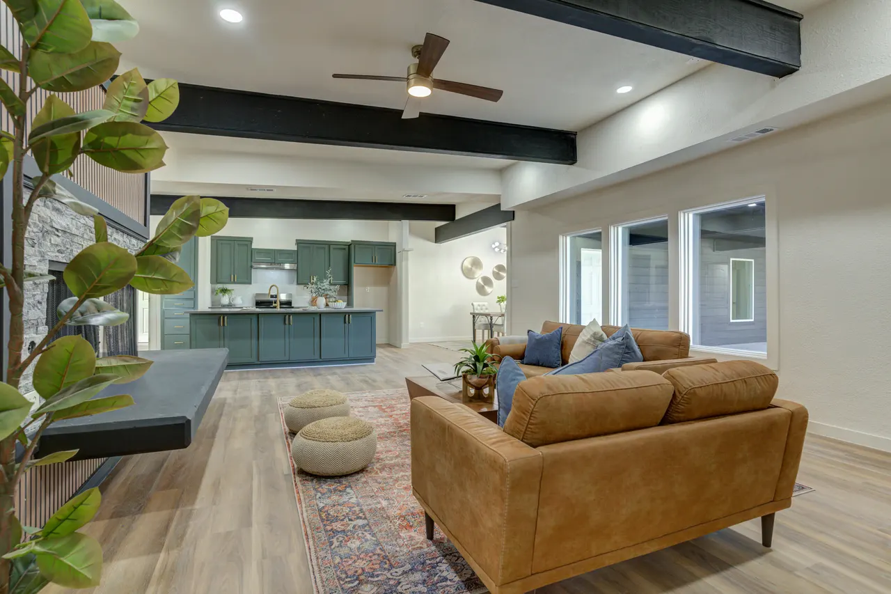 Photo 10 — 2218 58th Street, Lubbock, TX 79412