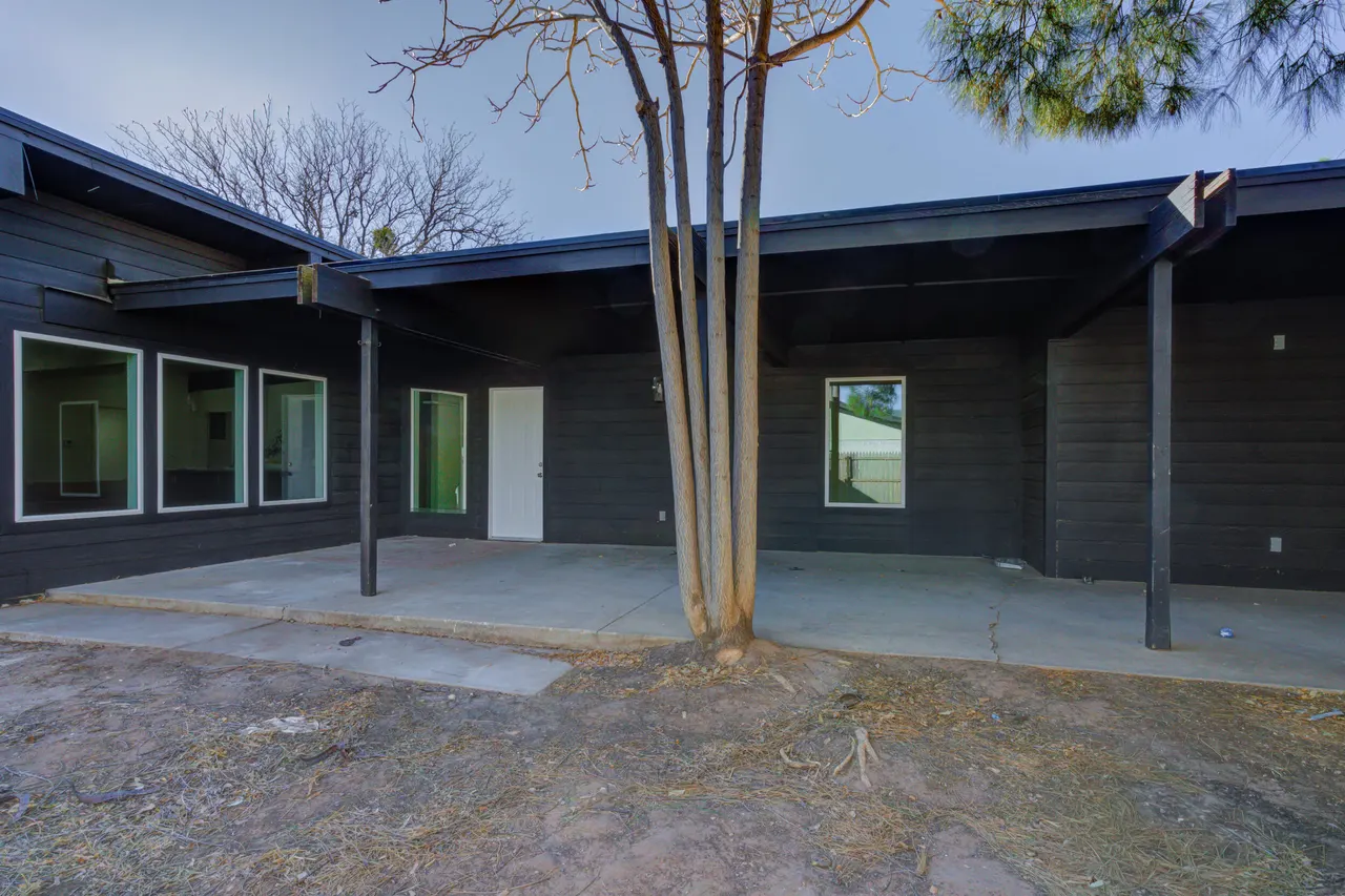 Photo 65 — 2218 58th Street, Lubbock, TX 79412