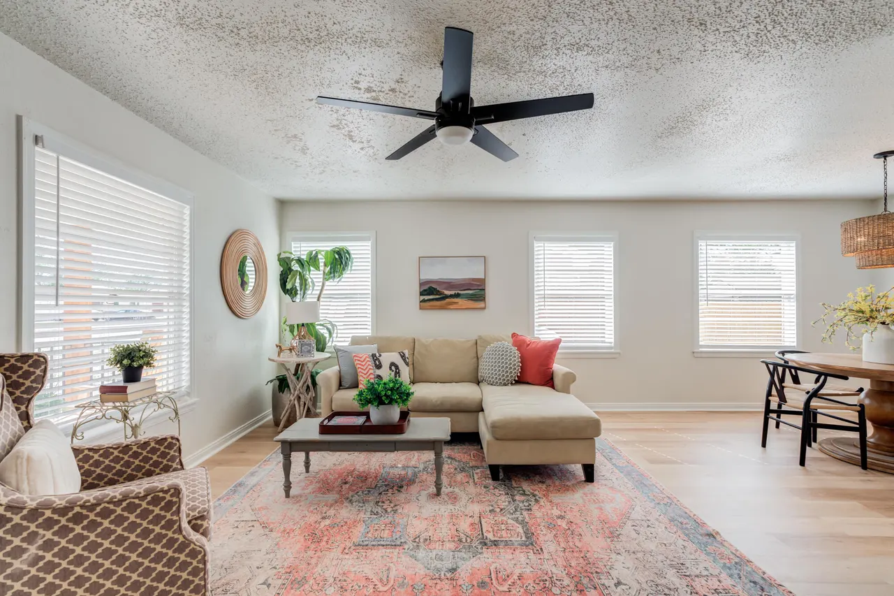 Photo 7 — 3610 30th Street, Lubbock, TX 79410
