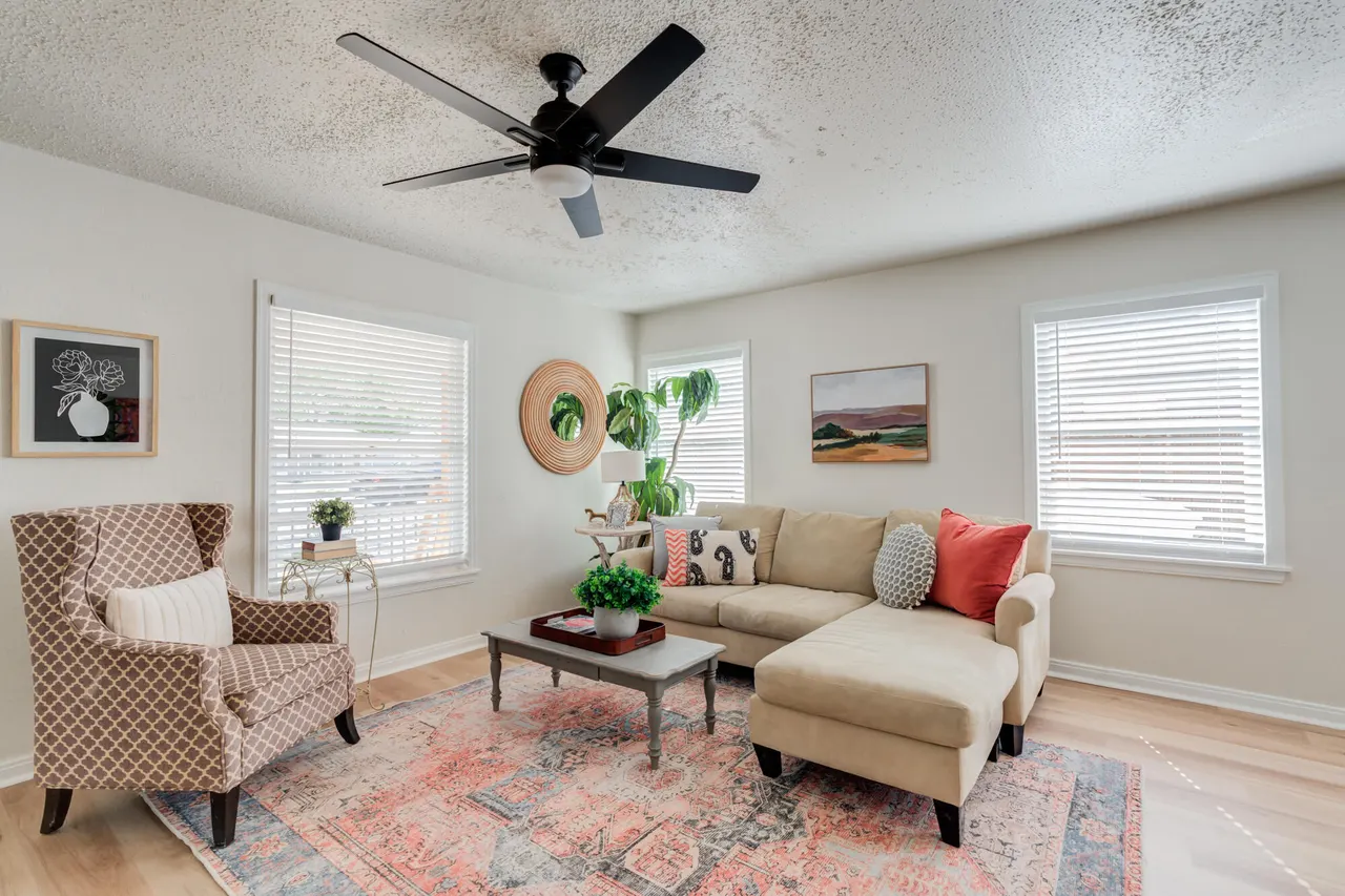Photo 8 — 3610 30th Street, Lubbock, TX 79410