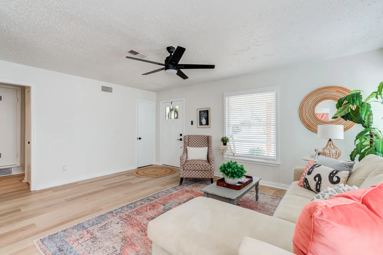 Photo 11 — 3610 30th Street, Lubbock, TX 79410