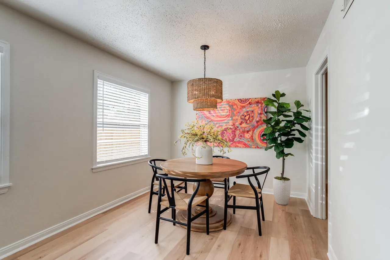 Photo 14 — 3610 30th Street, Lubbock, TX 79410