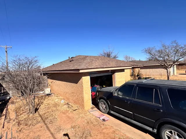 Photo 3 — 302 E 15th Street, Wolfforth, TX 79382