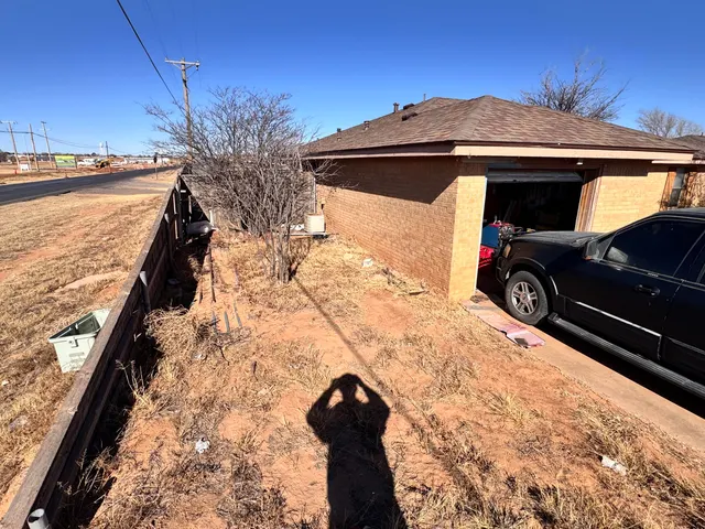 Photo 4 — 302 E 15th Street, Wolfforth, TX 79382