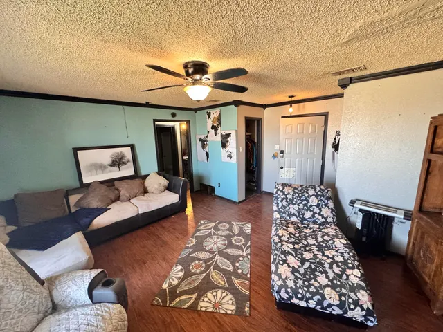Photo 6 — 302 E 15th Street, Wolfforth, TX 79382