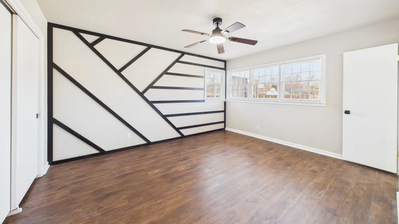 Photo 13 — 3702 36th Street, Lubbock, TX 79413