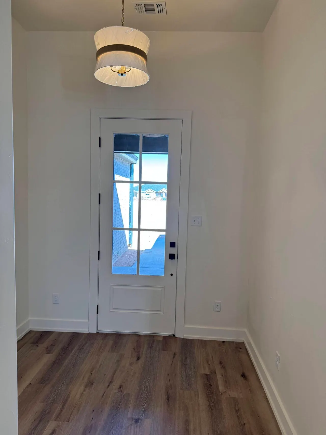 Photo 9 — 1213 N 6th Street, Wolfforth, TX 79382