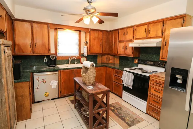 Photo 8 — 561 FM 302, Springlake, TX 79082
