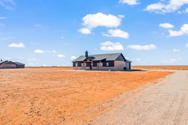 Photo 4 — 4050 Hawk Road, Ropesville, TX 79358