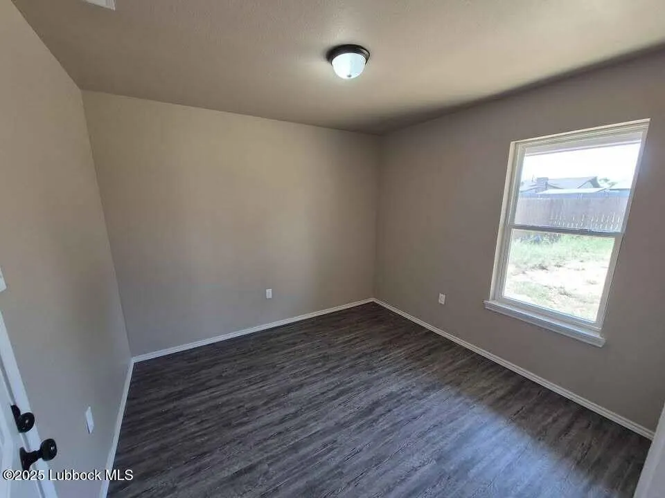 Photo 6 — 214 Guava Avenue, Lubbock, TX 79403