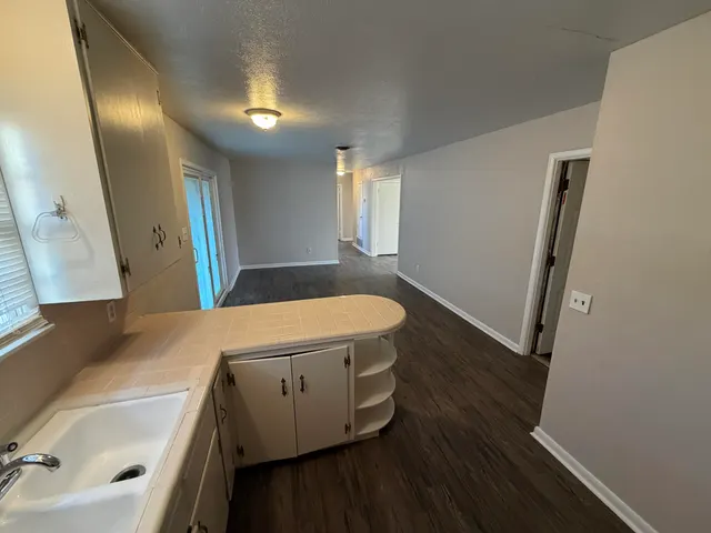 Photo 5 — 5114 46th Street, Lubbock, TX 79414