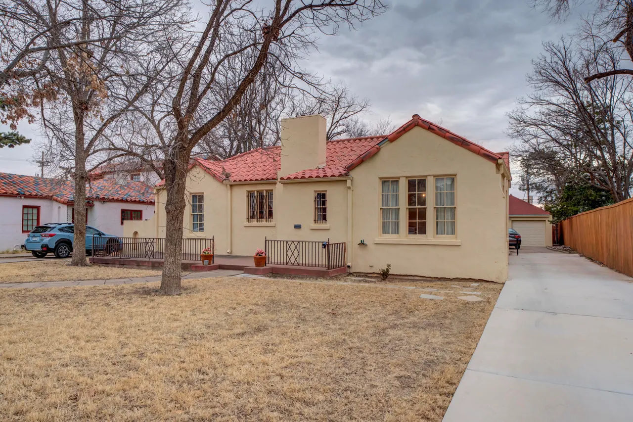 Photo 63 — 2307 18th Street, Lubbock, TX 79401