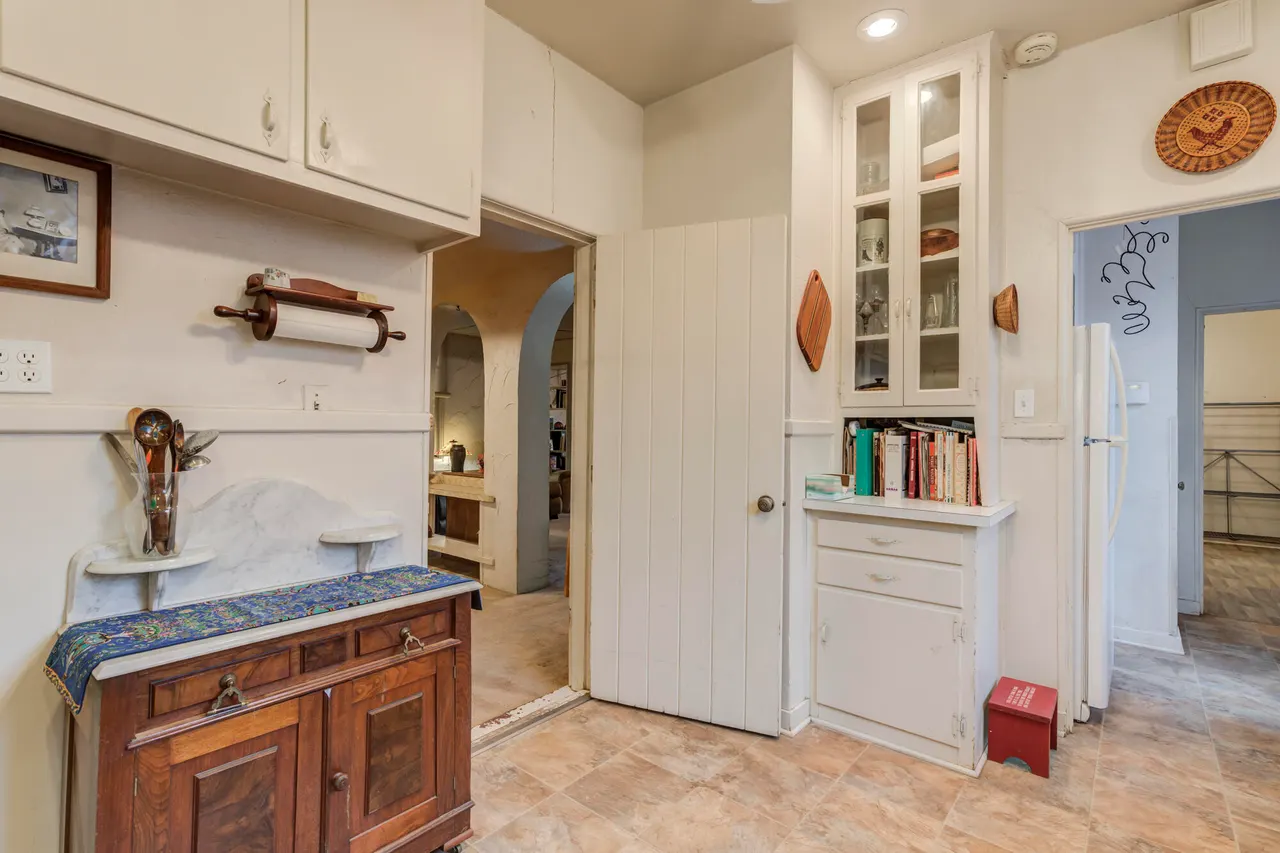 Photo 25 — 2307 18th Street, Lubbock, TX 79401