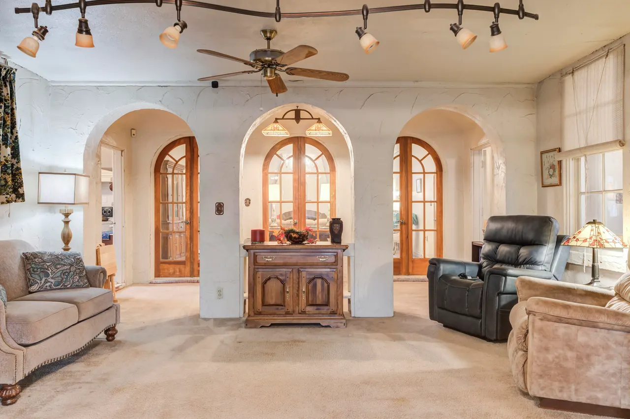 Photo 49 — 2307 18th Street, Lubbock, TX 79401