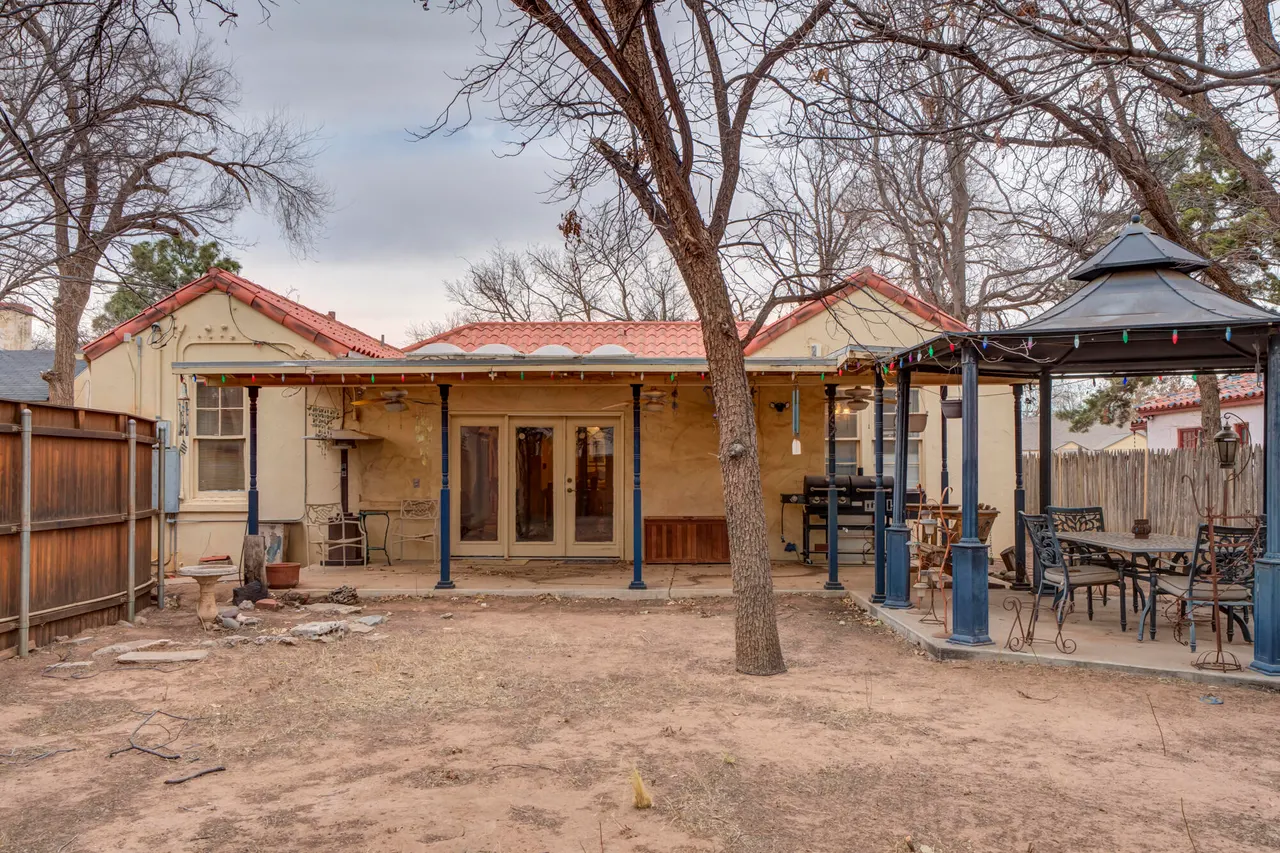 Photo 54 — 2307 18th Street, Lubbock, TX 79401