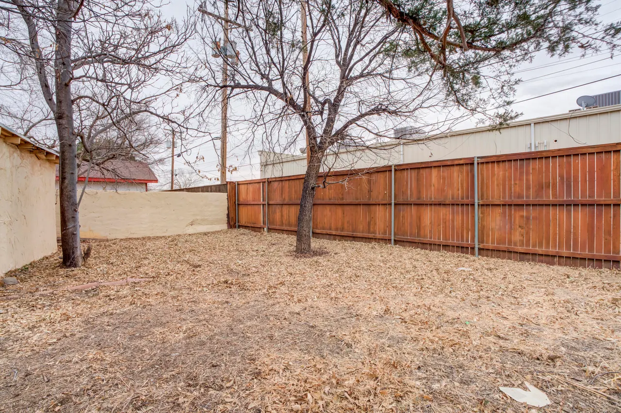 Photo 56 — 2307 18th Street, Lubbock, TX 79401