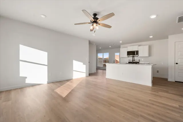 Photo 3 — 6311 Volney Avenue, Lubbock, TX 79407