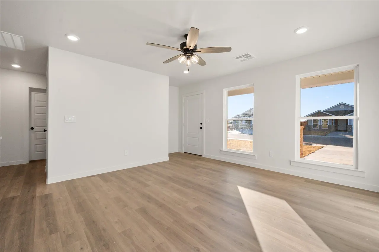 Photo 5 — 6311 Volney Avenue, Lubbock, TX 79407