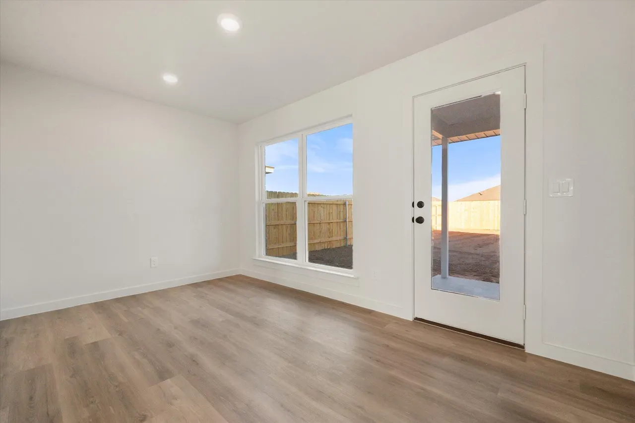 Photo 12 — 6311 Volney Avenue, Lubbock, TX 79407