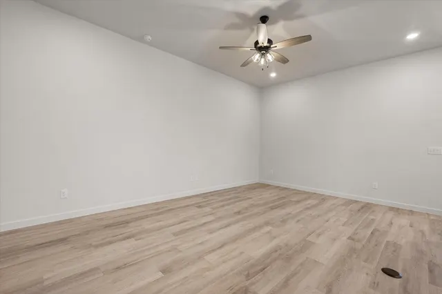 Photo 4 — 2427 Aberdeen Avenue, Wolfforth, TX 79382