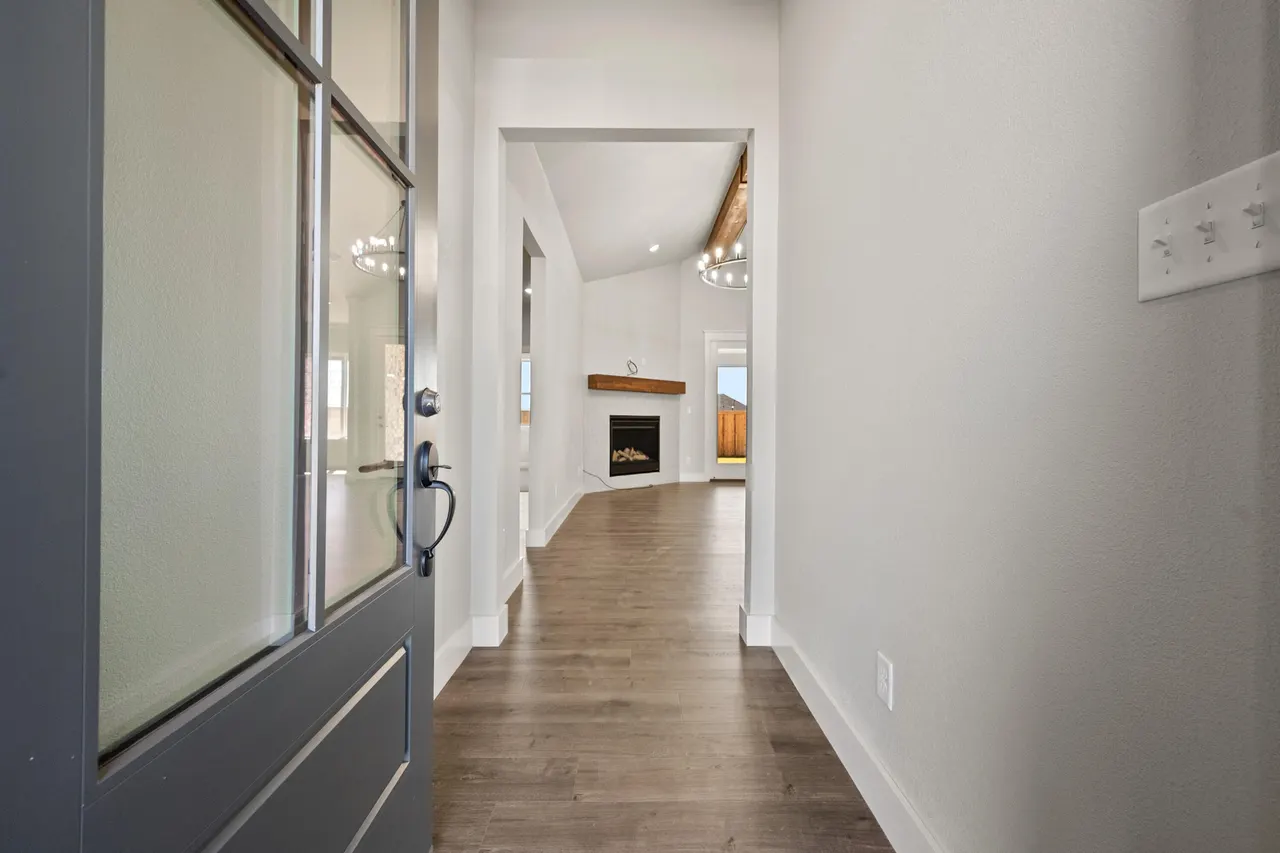 Photo 3 — 1119 N 6th Street, Wolfforth, TX 79382