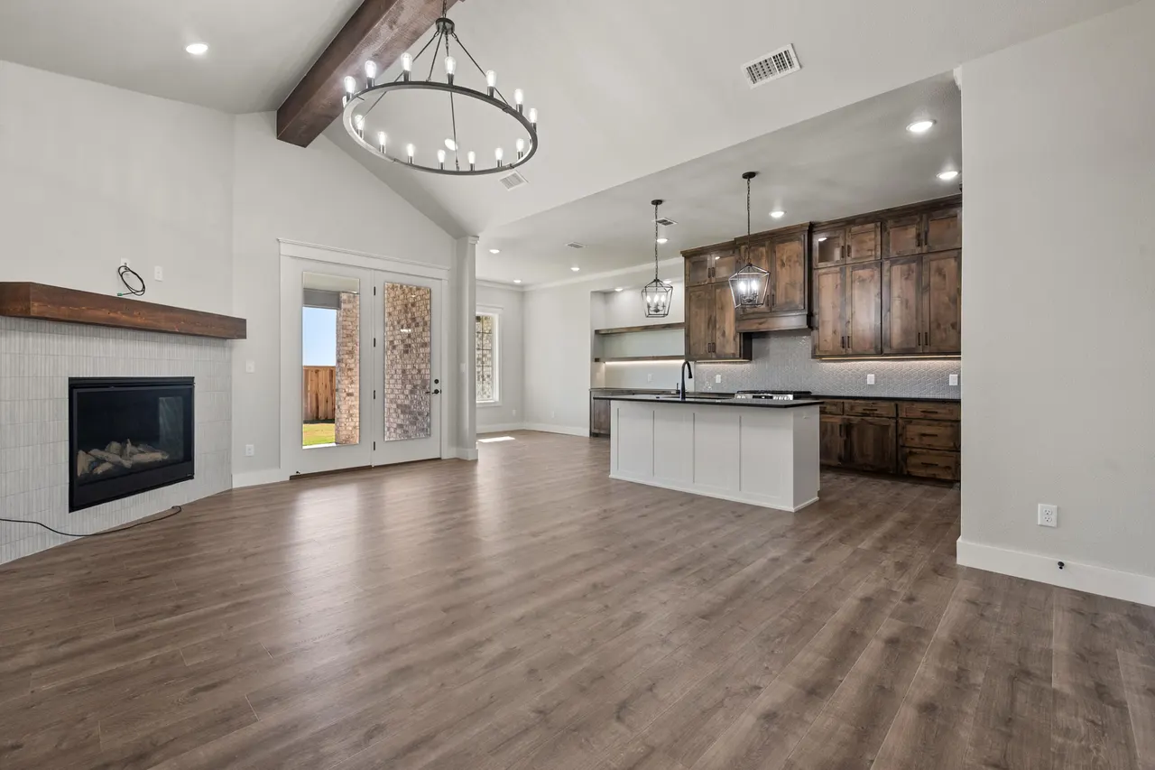 Photo 4 — 1119 N 6th Street, Wolfforth, TX 79382