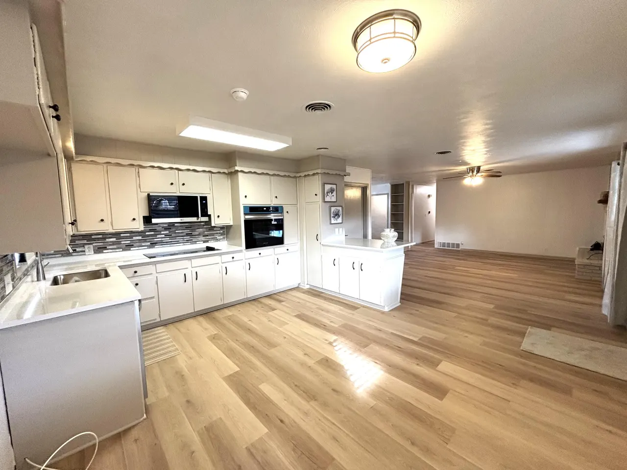 Photo 16 — 3415 58th Street, Lubbock, TX 79413