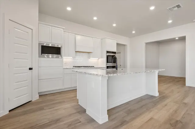 Photo 6 — 5306 Remington Avenue, Lubbock, TX 79407
