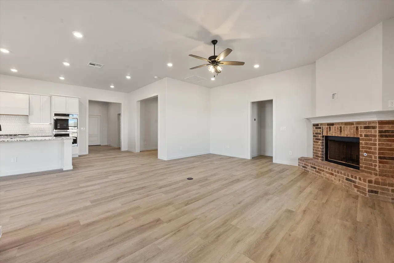 Photo 11 — 5306 Remington Avenue, Lubbock, TX 79407