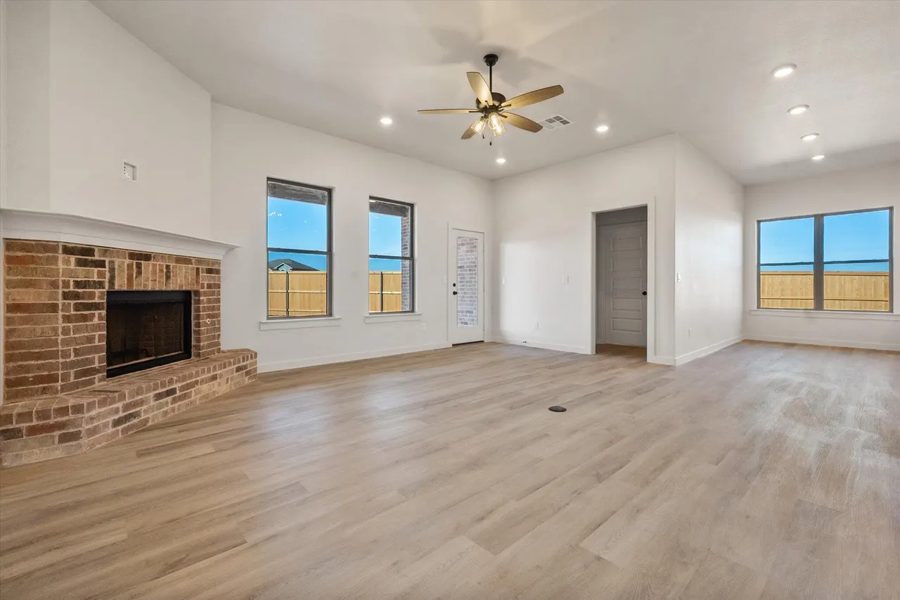 Photo 10 — 5306 Remington Avenue, Lubbock, TX 79407