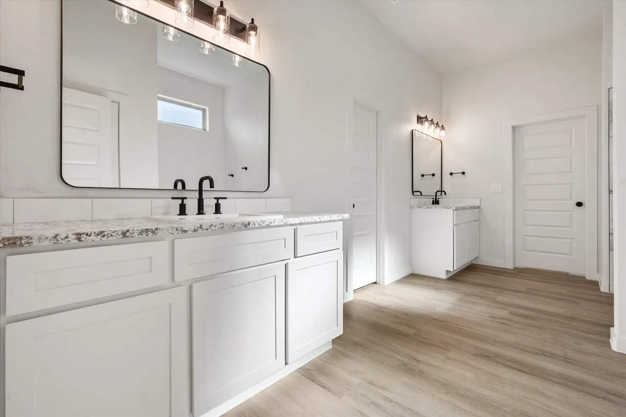 Photo 16 — 5306 Remington Avenue, Lubbock, TX 79407
