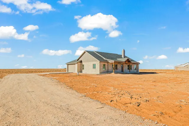 Photo 4 — 4068 Hawk Road, Ropesville, TX 79358
