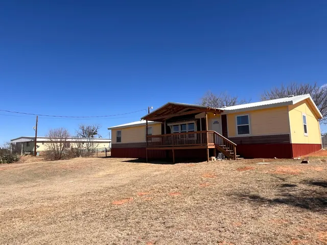 Photo 2 — 35 Rangeview Road, Spur, TX 79370