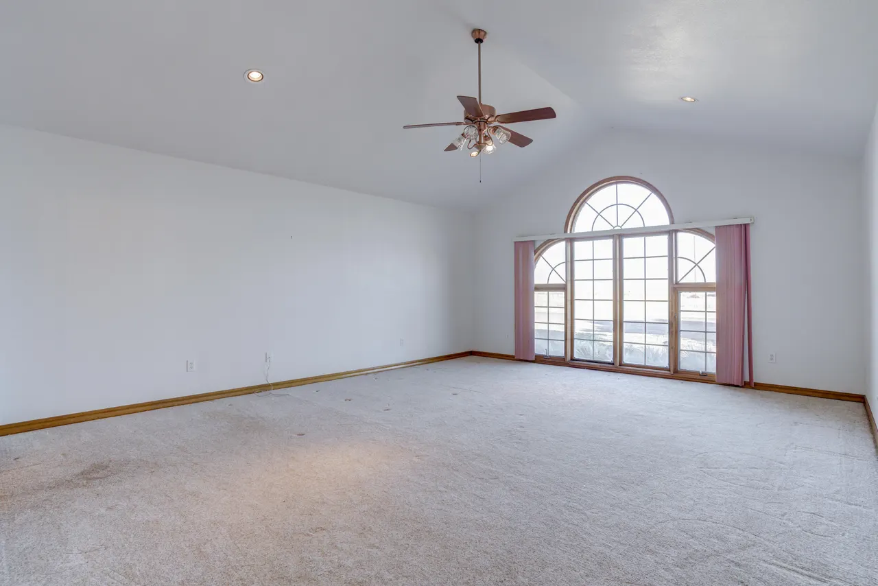 Photo 17 — 801 19th Street, Seagraves, TX 79359