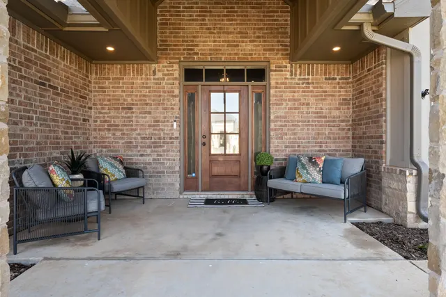 Photo 3 — 1306 Chaucer Lane, Wolfforth, TX 79382