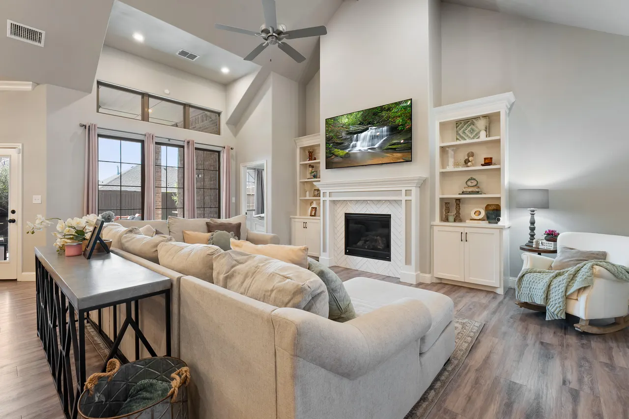 Photo 7 — 1306 Chaucer Lane, Wolfforth, TX 79382