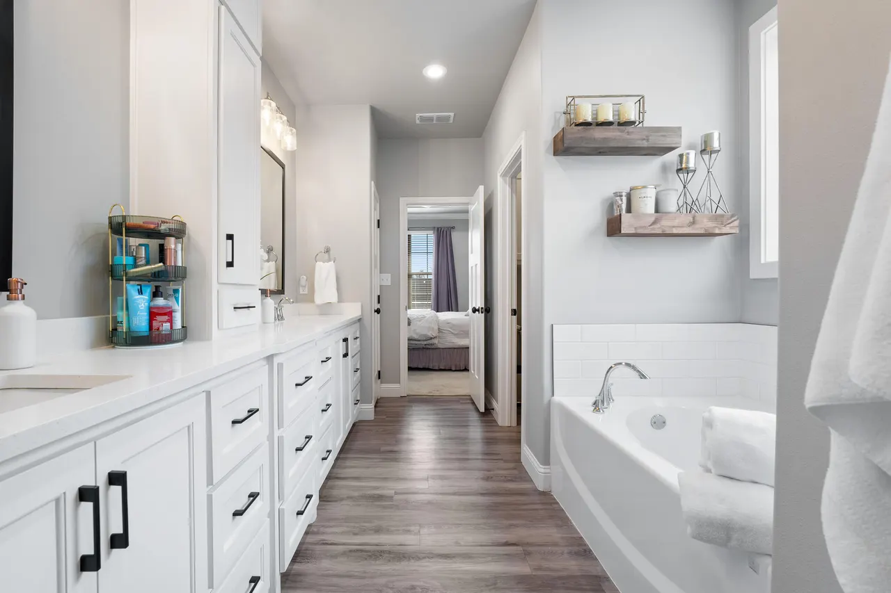 Photo 19 — 1306 Chaucer Lane, Wolfforth, TX 79382