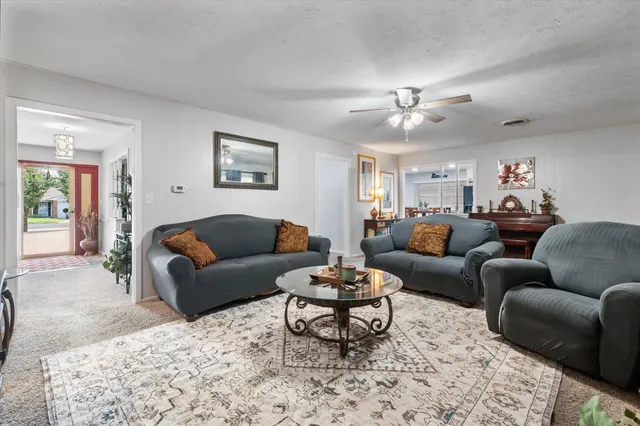 Photo 3 — 3026 68th Street, Lubbock, TX 79413