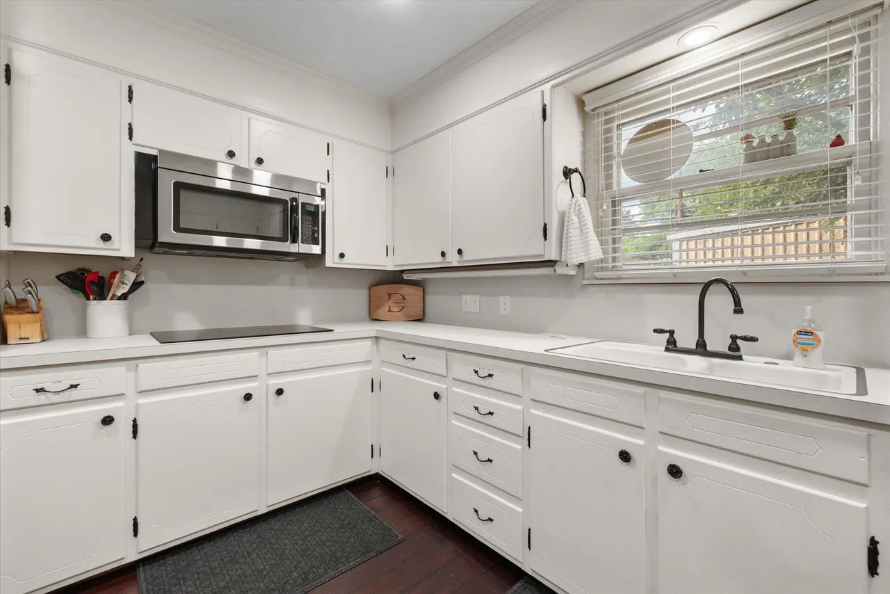 Photo 7 — 3026 68th Street, Lubbock, TX 79413