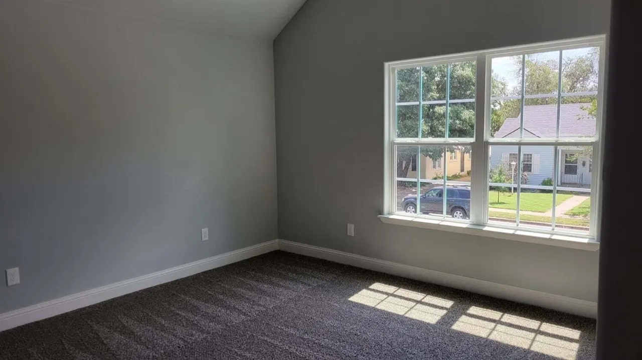 Photo 33 — 2414 25th Street, Lubbock, TX 79411