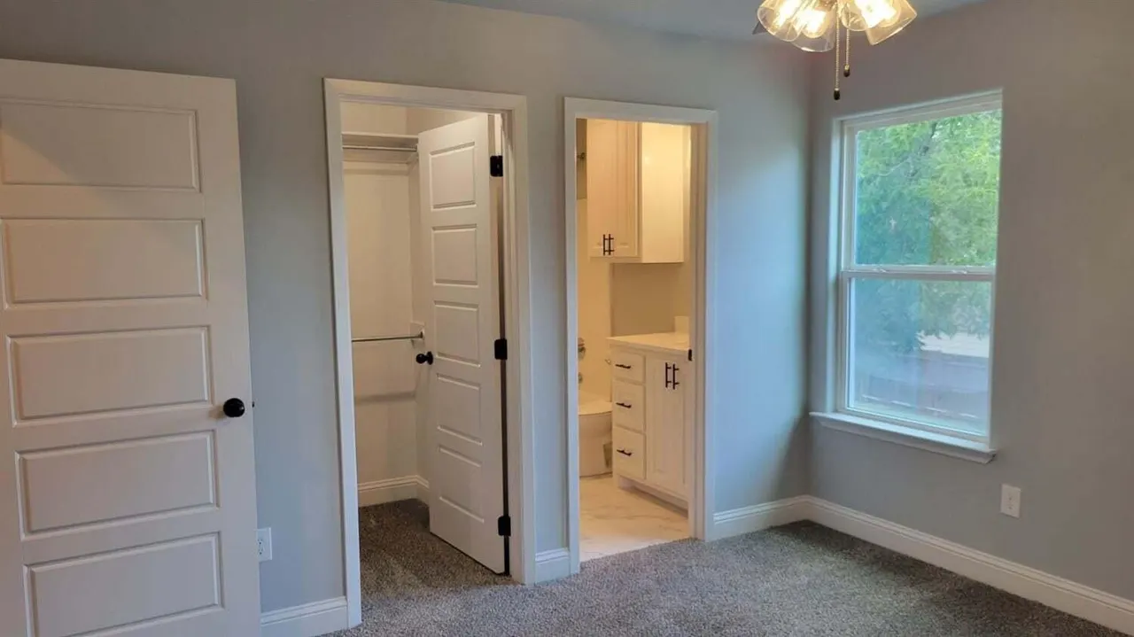 Photo 26 — 2414 25th Street, Lubbock, TX 79411