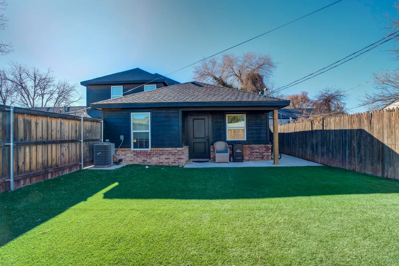 Photo 60 — 2414 25th Street, Lubbock, TX 79411