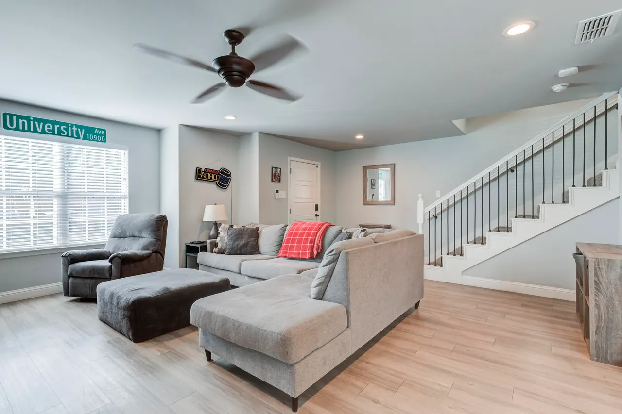 Photo 9 — 2414 25th Street, Lubbock, TX 79411